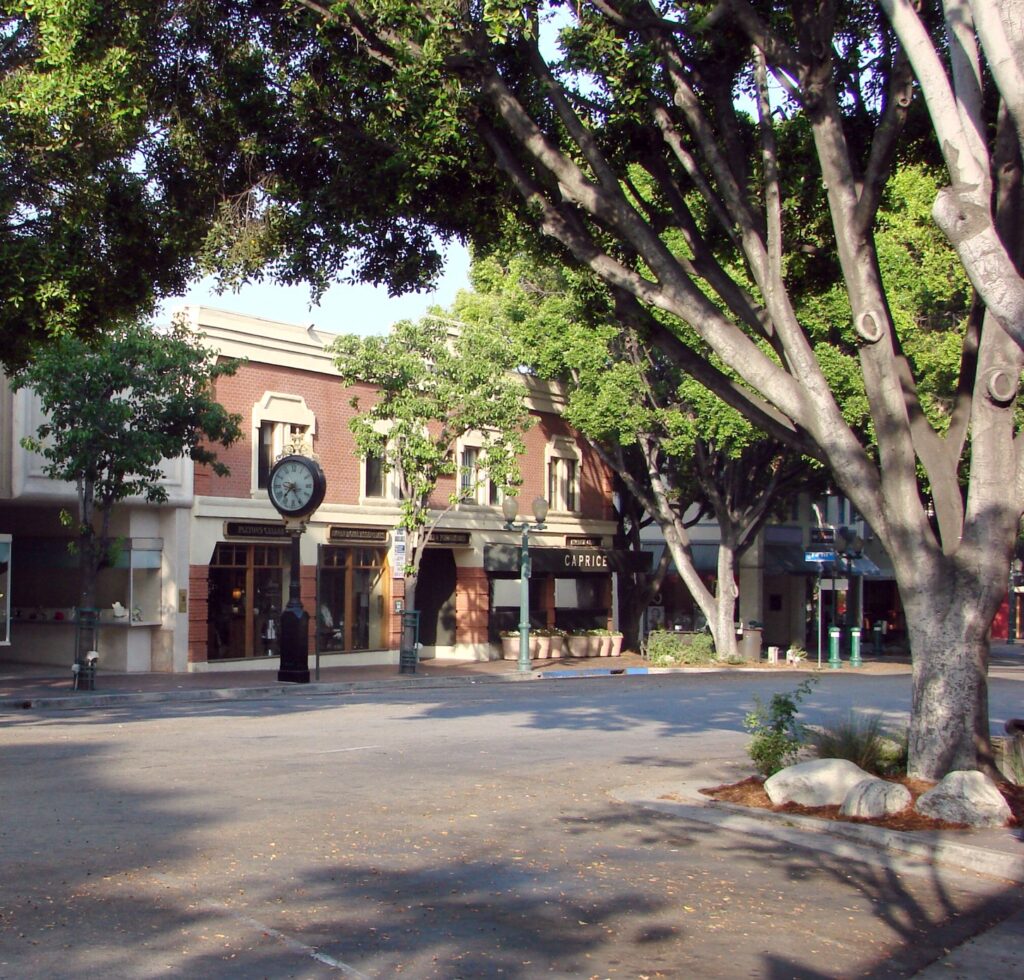 State Street in Downtown Redlands used as a local context image for Citrone Italian Chophouse