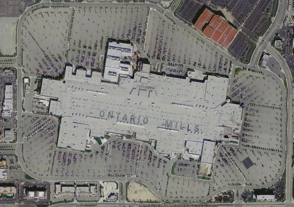 Aerial view of Ontario Mills near New York Grill in Ontario