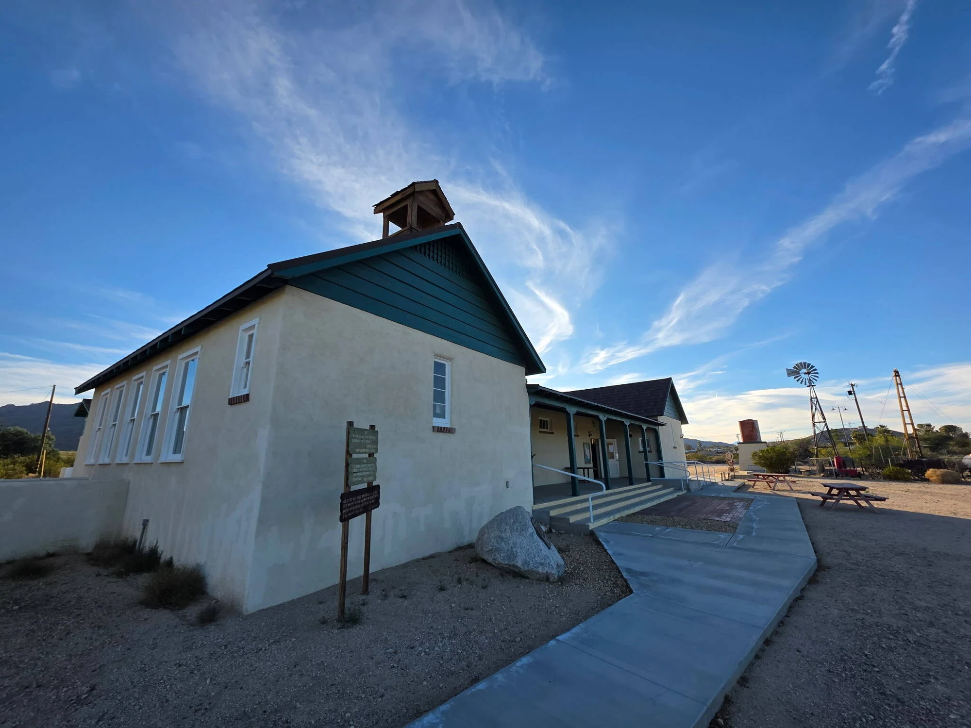 Old Schoolhouse Museum exterior